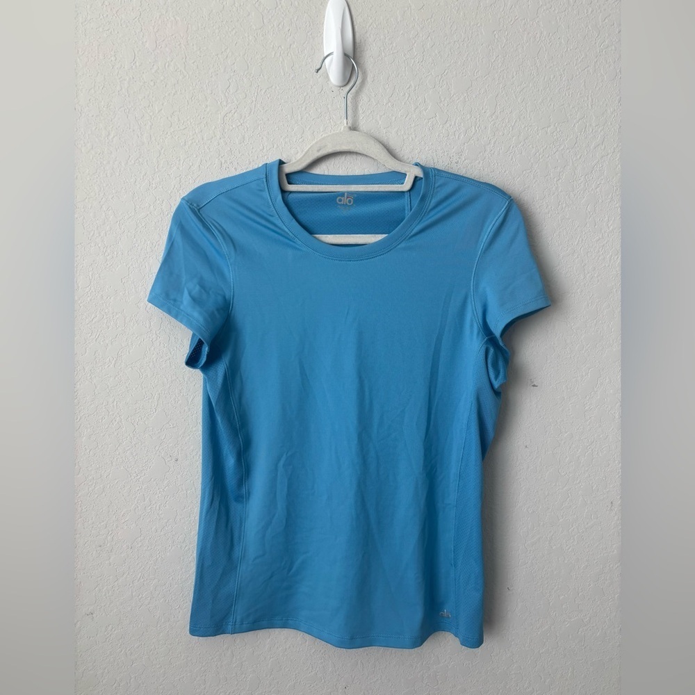 Alo Coolfit Athletic Tshirt blue Size Small